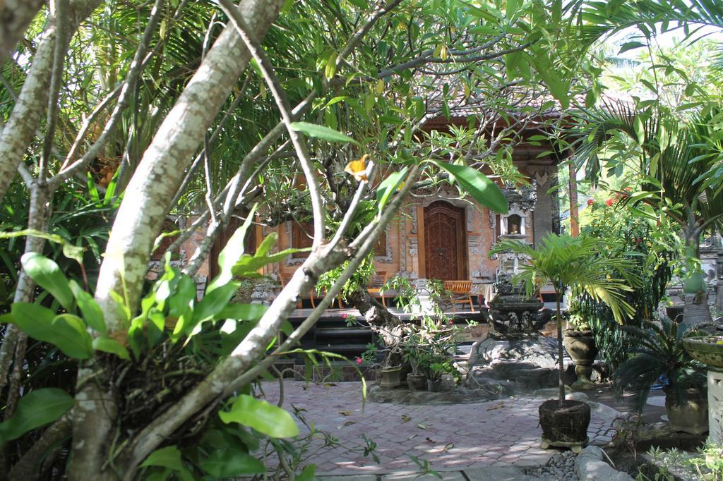 Green Palm Homestay BALI Exterior photo